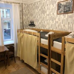 Кровать в общем номере