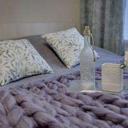 Фото Отель YourHouse (ЙоХаус) в 1-м микрорайоне 76