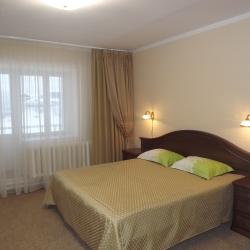 Номер люкс с 1 двуспальной кроватью