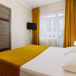 2-местный номер комфорт с 1 двуспальной кроватью