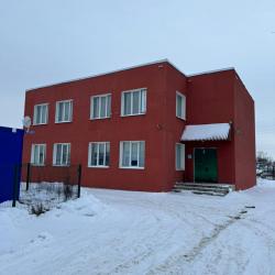 Кровать в 6-местном общем номере