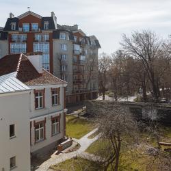 Фото Апартаменты на улице Парковой 12