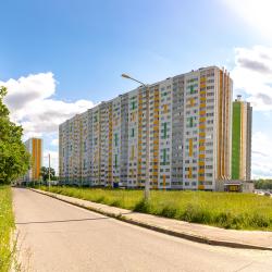4-местные апартаменты стандарт 4 сп. места (диван и кровать) с 1 двуспальной кроватью
