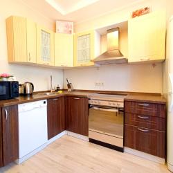 Фото Апартаменты на проспекте Мира 375Б