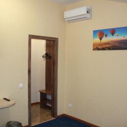 Номер стандарт с 1 двуспальной кроватью