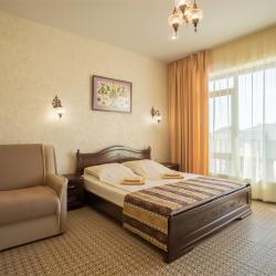 Комната улучшенная с 1 двуспальной кроватью