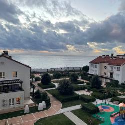 Фото Апартаменты Феникс Де Люкс на улице Триумфальная 12/4