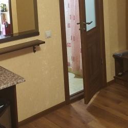 Стандарт с 1 двуспальной кроватью № 5 (1 этаж), №3,4 (2 этаж)