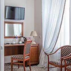 Номер стандарт с 2 односпальными кроватями (с завтраком)