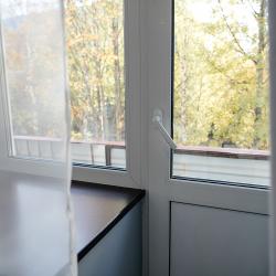 Фото Отель TroeSutokApart Комсомольская 48