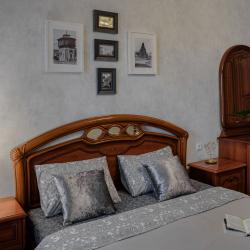 Фото Отель Apartment for you (Апартмент фор ю) на улице Комиссарова