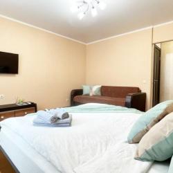 Фото Апартаменты на улице Павлюхина 99