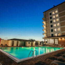 Фото Отель Family Pride Inn (Фэмили Прайд Инн)