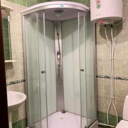 Номер стандарт с 1 двуспальной кроватью