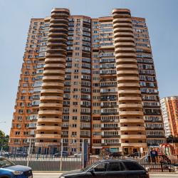 Фото Апартаменты на улице Казбекская 3