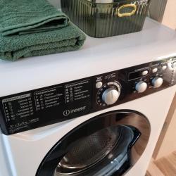 Фото Апартаменты на проспекте Академика Cахарова 27