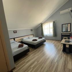 Фото Отель Гостевой дом Джулия