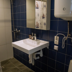 4-местный 2-комнатный коттедж стандарт (мансарда)