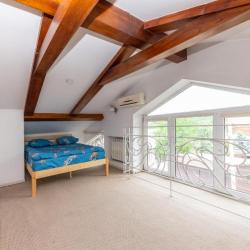 Фото Wanderlust Boutique hostel (Вандерласт Бутик хостел)