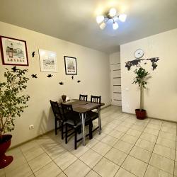 Фото Апартаменты на улице Российская 74 корпус 2