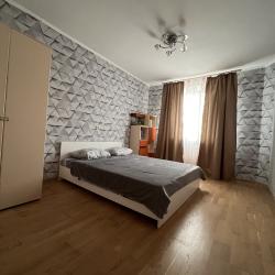 3-комнатные апартаменты стандарт Щорса 57