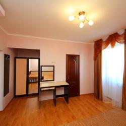 Фото Отель Гостевой дом Лев