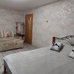 Фото Апартаменты на улице Саратовская