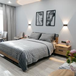 Фото Отель TroeSutokApart Комсомольская 48