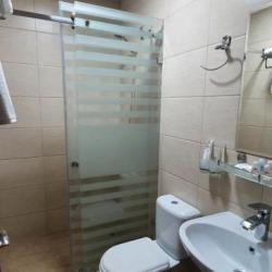 Номер стандарт с 2 односпальными кроватями (с завтраком)