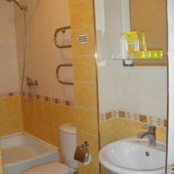 Комната стандарт с 1 двуспальной кроватью