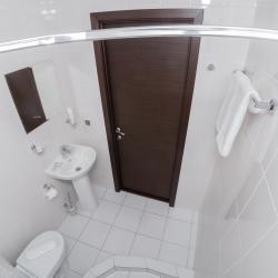 Номер стандарт с 1 двуспальной кроватью