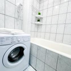 Фото Отель Квартирный комплекс Светлая в 14-ом микройрайоне 23