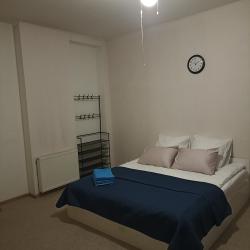 Номер эконом стандарт с 1 двуспальной кроватью №2