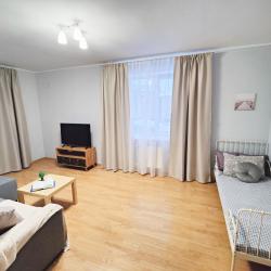 Фото Апартаменты на улице Солнечная 82 корпус 1