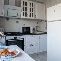 Фото Апартаменты Стильные на Альпийской