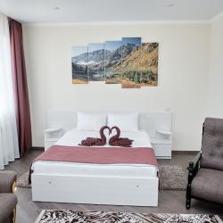 Фото Отель Гостиный двор На прудах