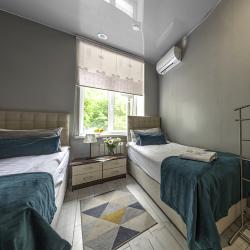 Uroom Aparthotel (Юрум апарт-отель) — a82374668bc687c0ed653a06a105ee68