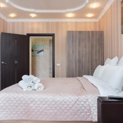 Фото Апартаменты на улице Нежнова 21 корпус 3