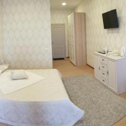 Фото Отель Петровский