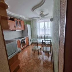 Фото Апартаменты в микрорайоне 1-й 42А
