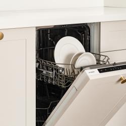 8-местный коттедж улучшенный с общей террасой и видом на озеро