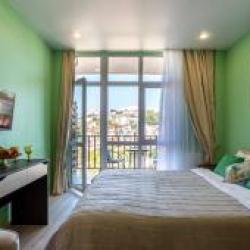 Фото Отель San-Marino (Сан-Марино) на улице Красная