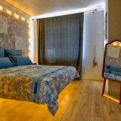 Фото Апартаменты на улице Трудовая 12/8