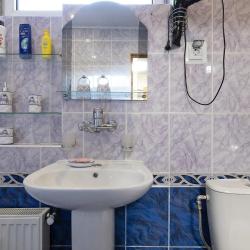 4-комнатные апартаменты улучшенные с 2 двуспальными кроватями