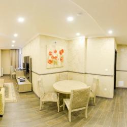 Фото Отель Ramada by Wyndham Bishkek Centre (Рамада Виндхэм )