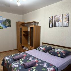 Фото Апартаменты на Ивана Захарова 19