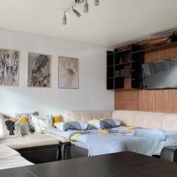 Фото Апартаменты Grape Room Apartment (Грейп Рум Апартмент) на проспекте Мира 122