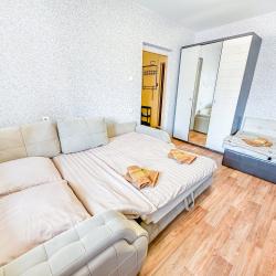 Фото Отель Посуточно50 на Катюшки 62