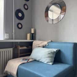 Фото Апартаменты Happy Home на улице Революционная 34