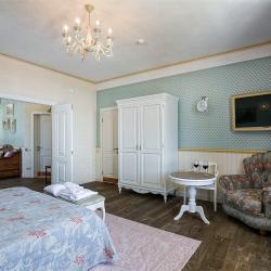 Фото Отель Каштановая Аллея